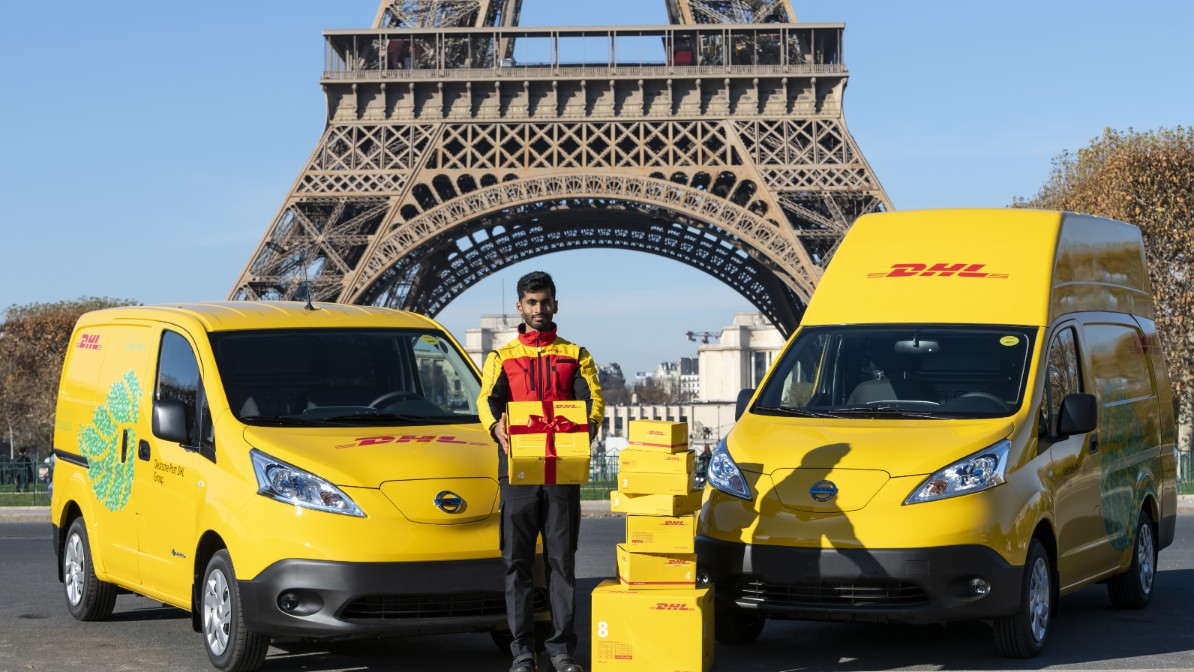 dhl france online chat