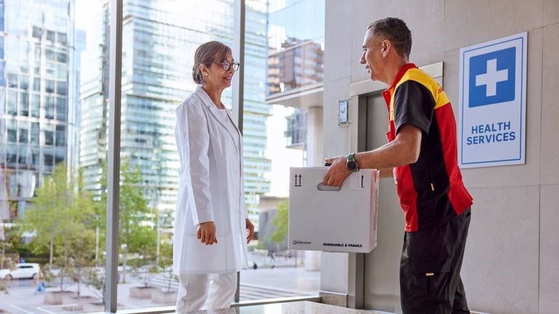 dhl medical courier service delivery