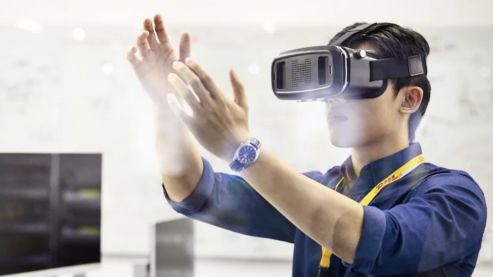 AEM Mobile Hero_991x558