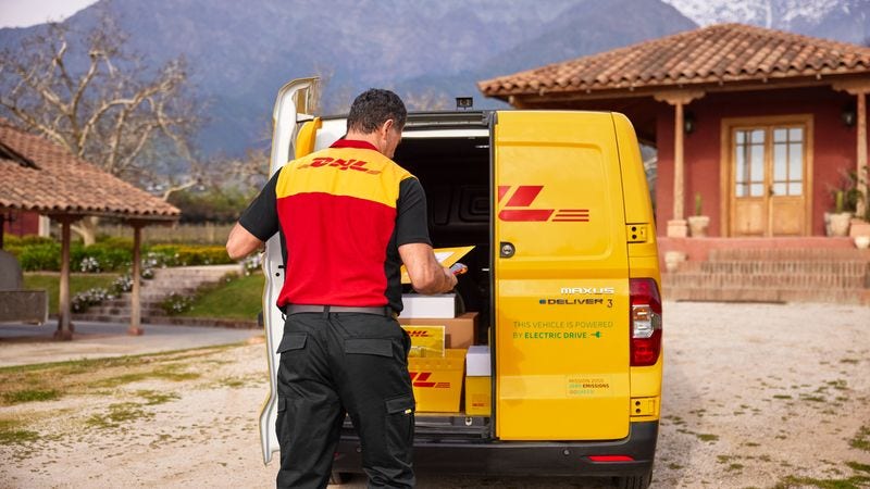 dhl express international courier delivering a package in peru