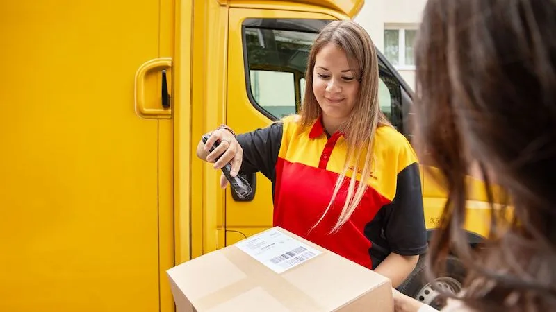 <h2>Start scheduling parcel pickups from home or office</h2>
<p>At DHL Express, we are committed to delivering excellence to our clients, ensuring smooth pick-and-drop services in Karachi and other parts of Pakistan. MyDHL+ was crafted with you, our customers and partners in mind, serving as an intuitive platform that simplifies the global courier service experience. It allows you to easily track shipments and pick up parcels from home at any time, accommodating your specific needs and schedule.</p>
<p>By signing up with DHL Express, you'll <b>benefit from preferential rates, the personalised attention of a dedicated account manager, and round-the-clock customer service support</b> to assist with and manage your shipments.</p>
