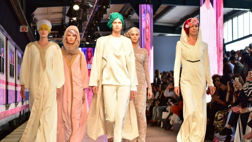 AEM Mobile Hero_991x558