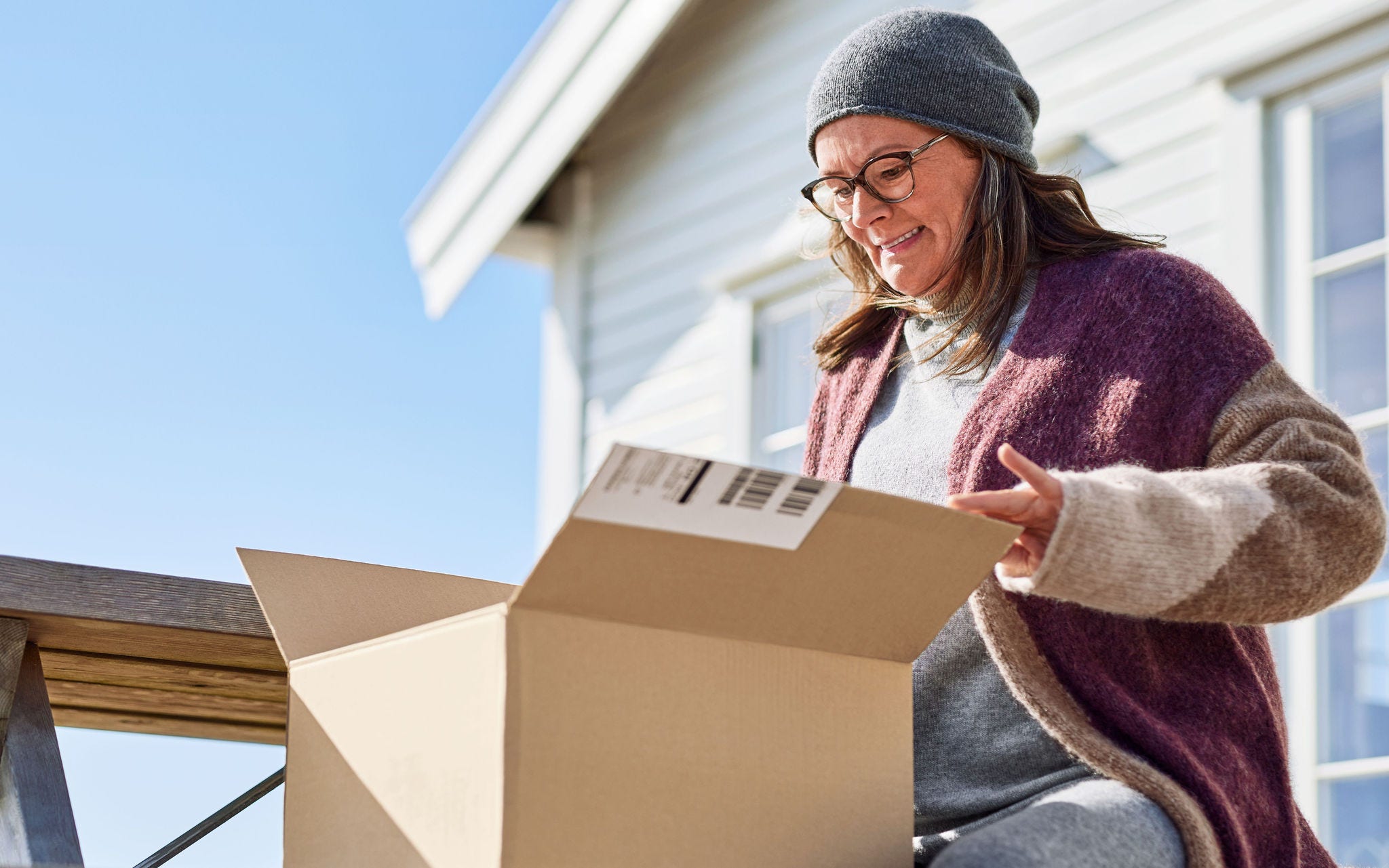 Along with DFOD terms, offering cash on delivery (COD), shipping insurance options and on demand delivery services, offers customers a flexible shipping experience.