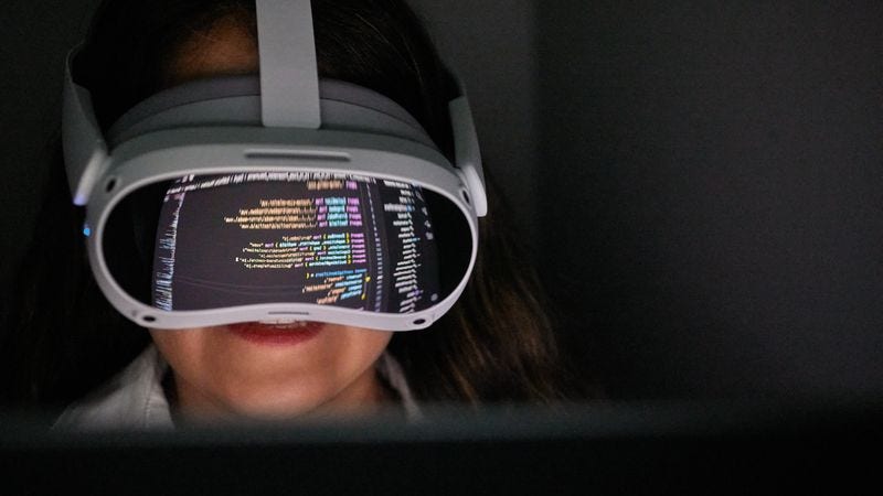 lady using a virtual reality headset