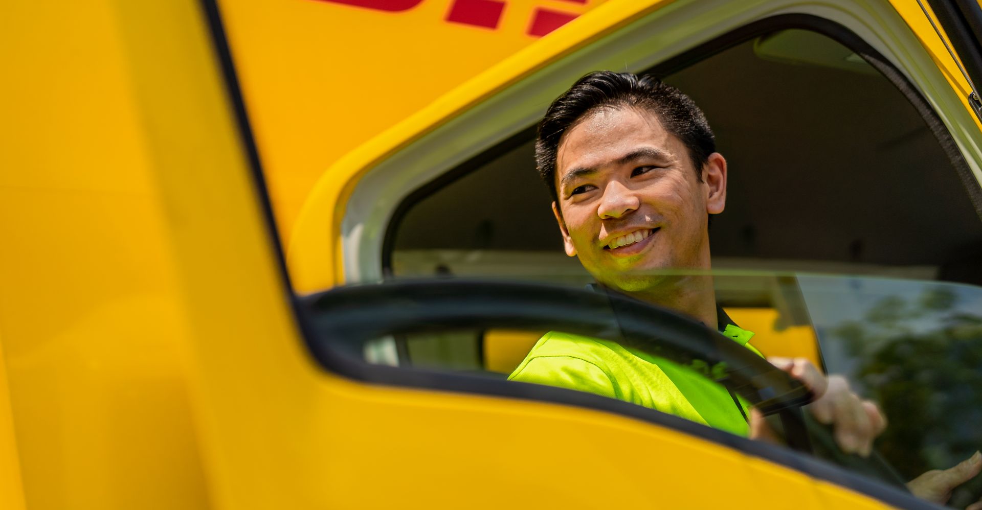 DHL EXPRESS SHIPPING popular