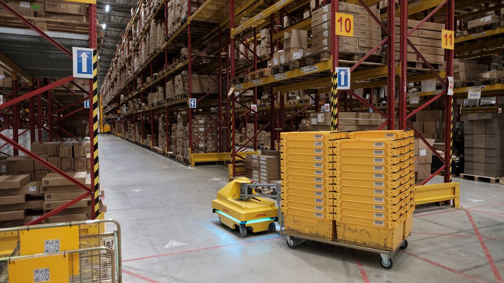 robot moving products in a bonded warehouse