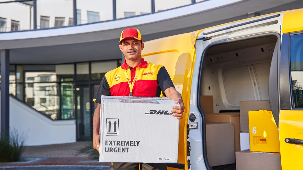 dhl express employee making a time-sensitive medical express delivery