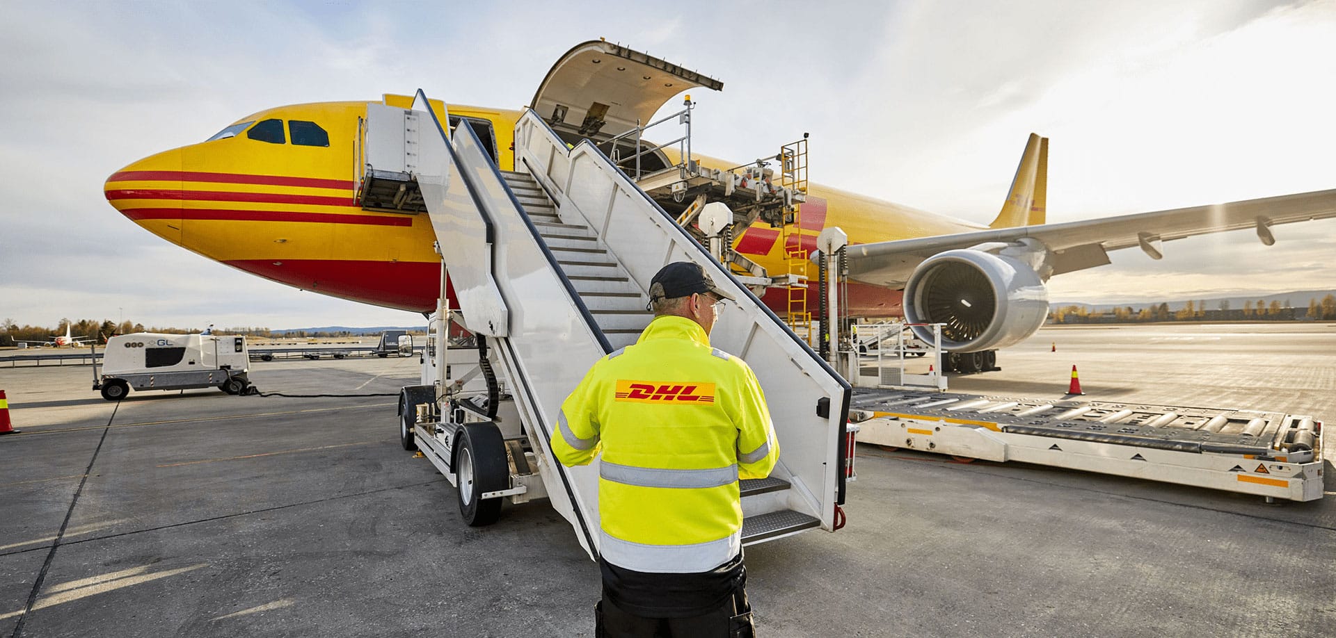 DHL Import Express Worldwide